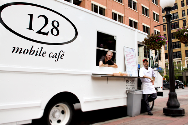 I stop by and step into the 128 Mobile Caf to chat with Chef Ian Pierce 