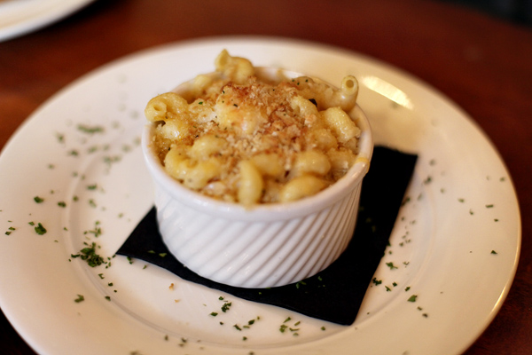 Truffle Mac n Cheese at St. Louis Park Woodfire Gr