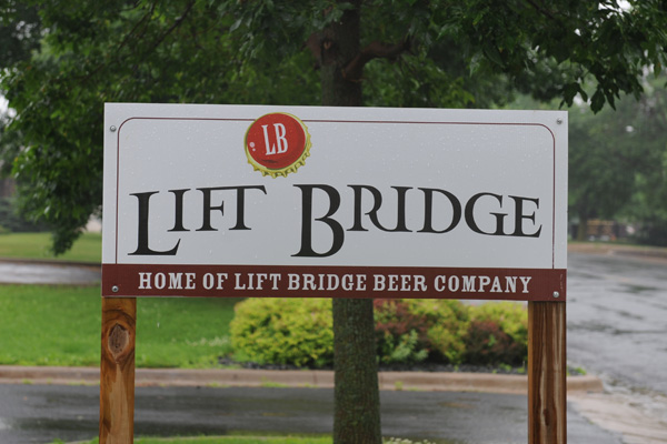 lift bridge brewery's sign, in Stillwater
