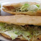 nachos-empanadas-650-325