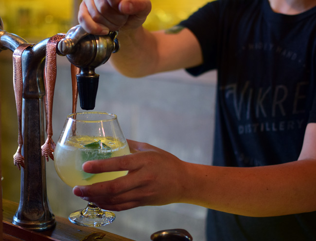 Vikre Distillery’s Cocktail Sampling Room in Duluth – Heavy Table