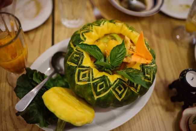 karta-thai-pumpkin-curry